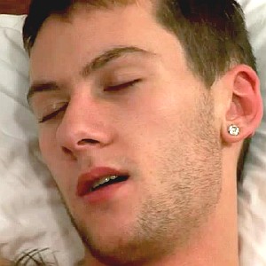 Uncut Twinks Sucking