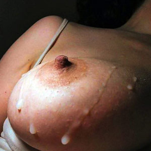 Hot moms get sprayed