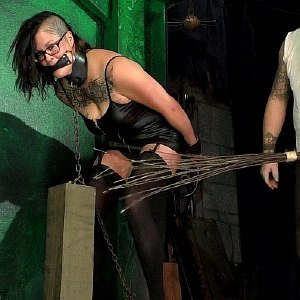 Kali Danes sex bound