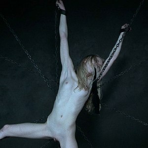 Alice in Dallas tied